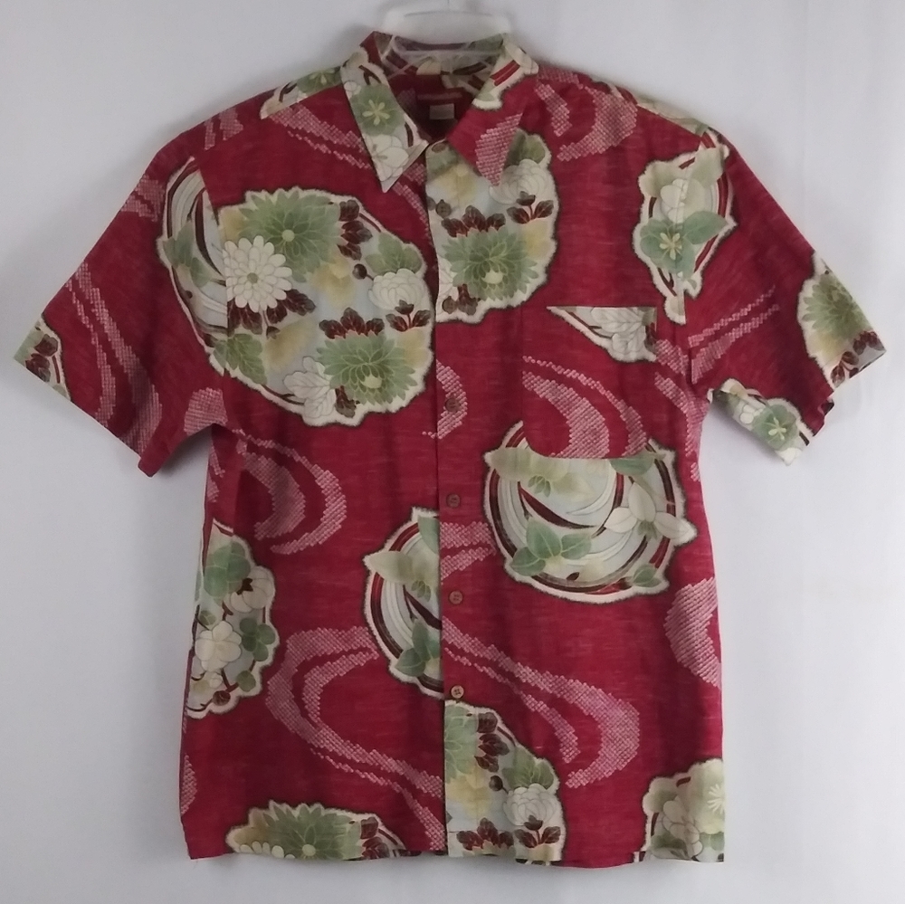Unionbay red floral short sleeve shirt men size L